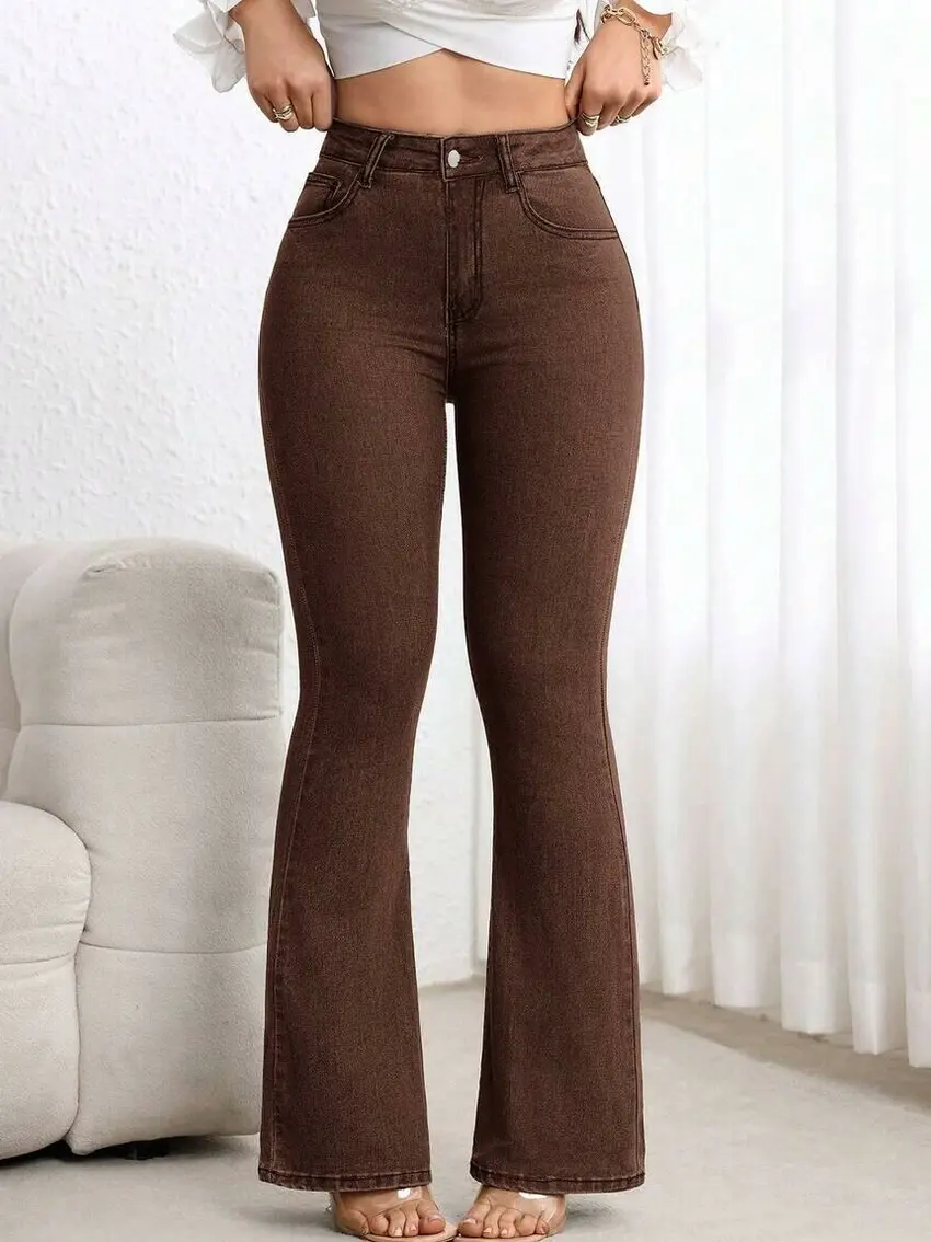 brązowe spodnie jeans dzwony