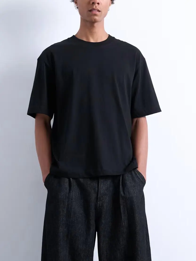 CZARNY T-SHIRT BASIC