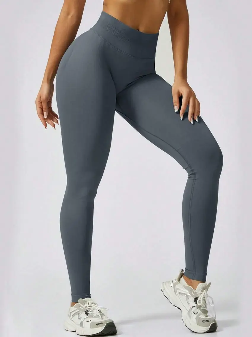 szare legginsy casual