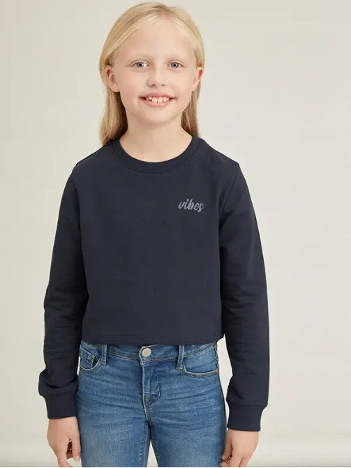 granatowa bluza nadruk