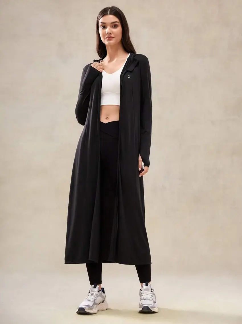 CZARNA BLUZa KAPTUR
