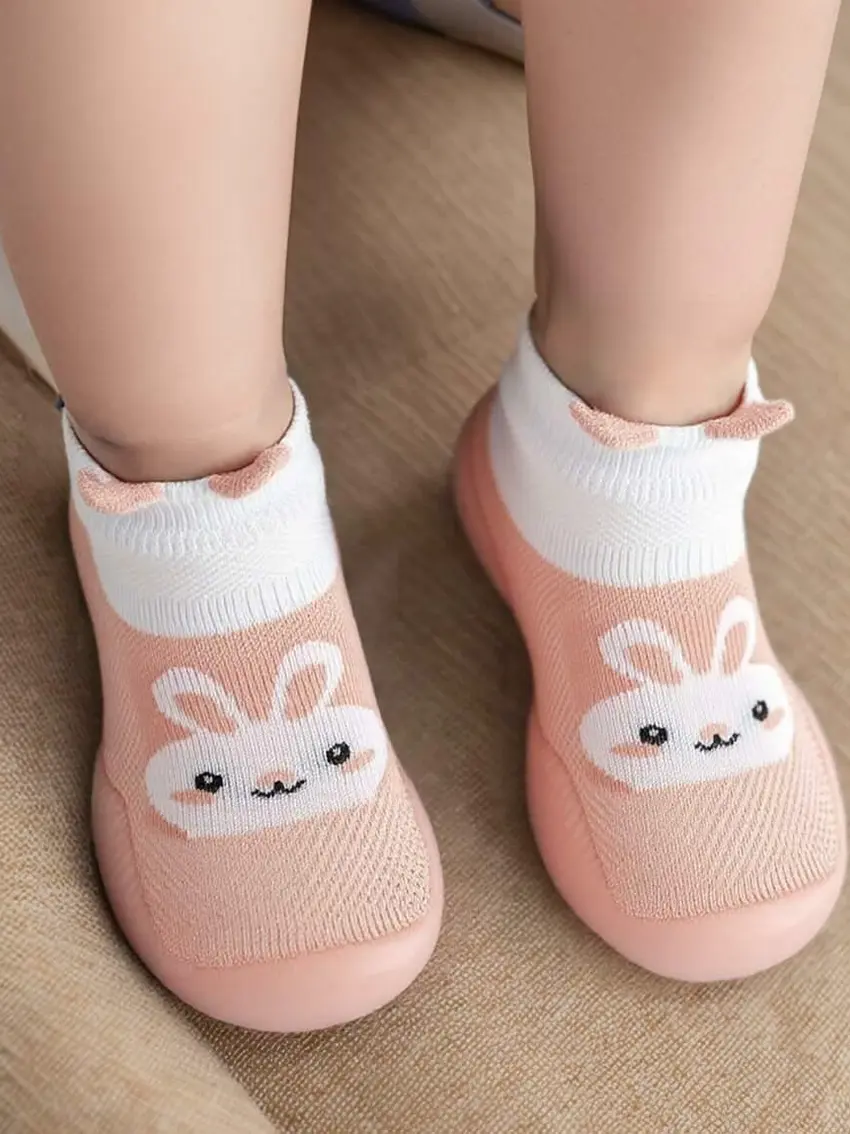 buty wzór królik