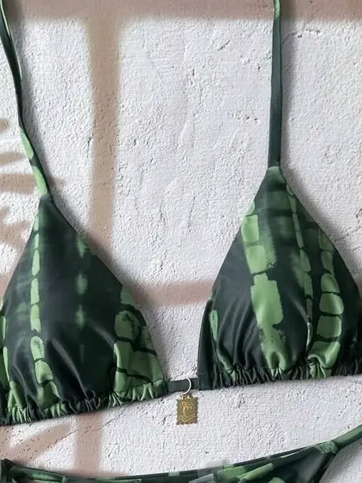 góra od bikini