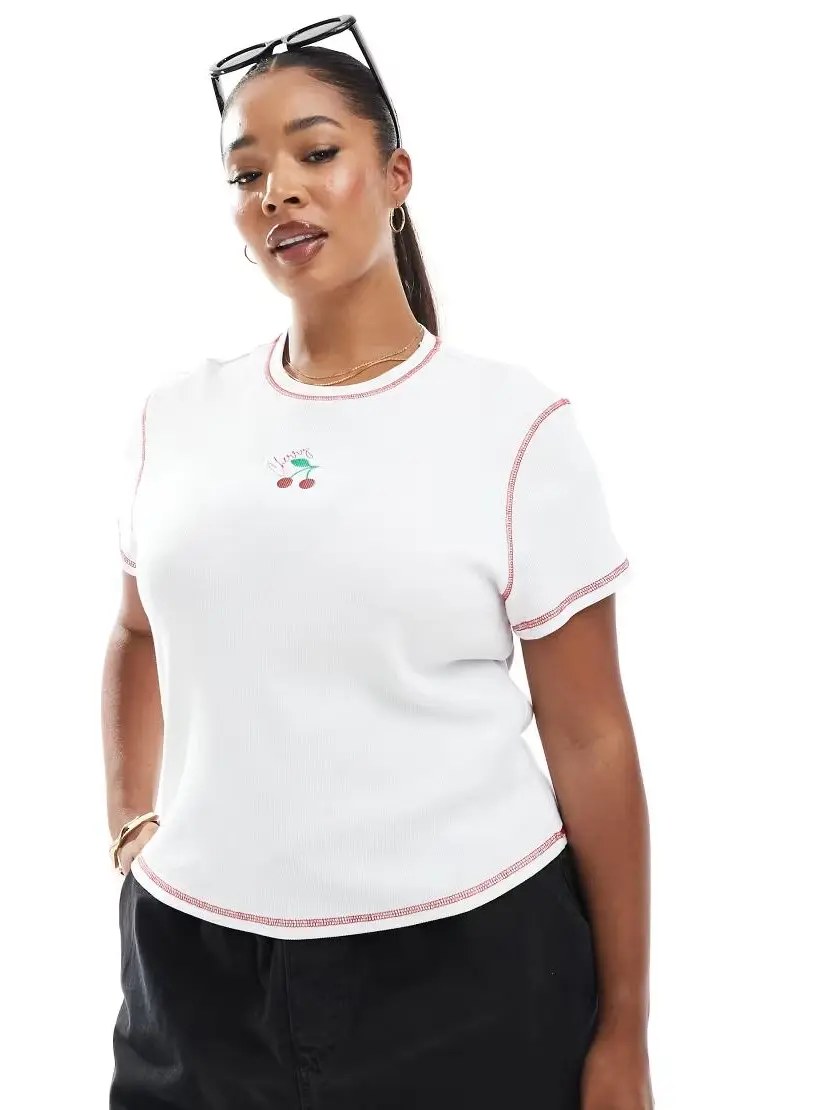 T-SHIRT KRÓTKI RĘKAW PRINT