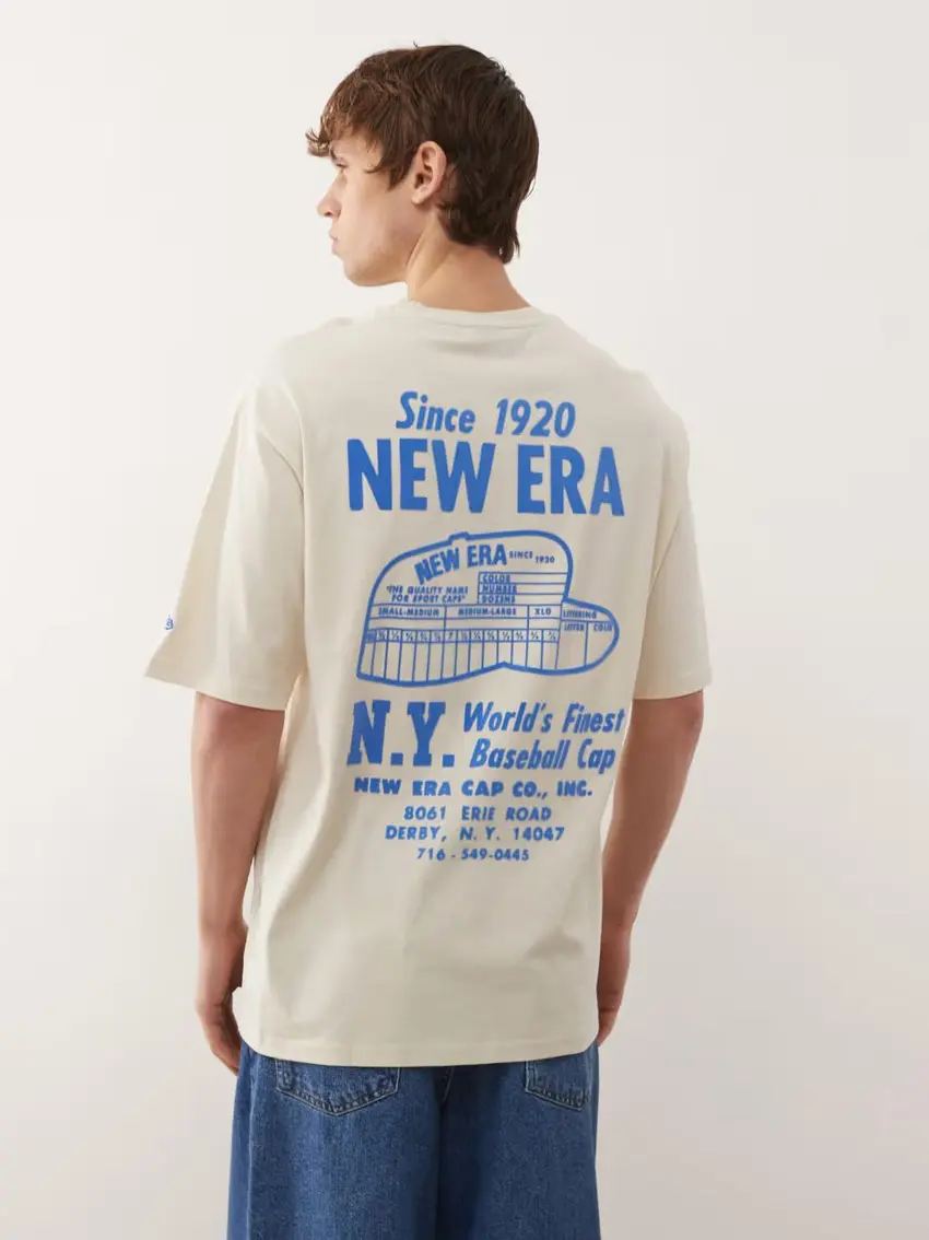 beżowy t-shirt nadruk