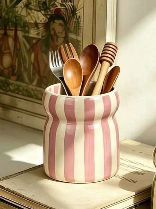 ceramiczny kubek zdobienie