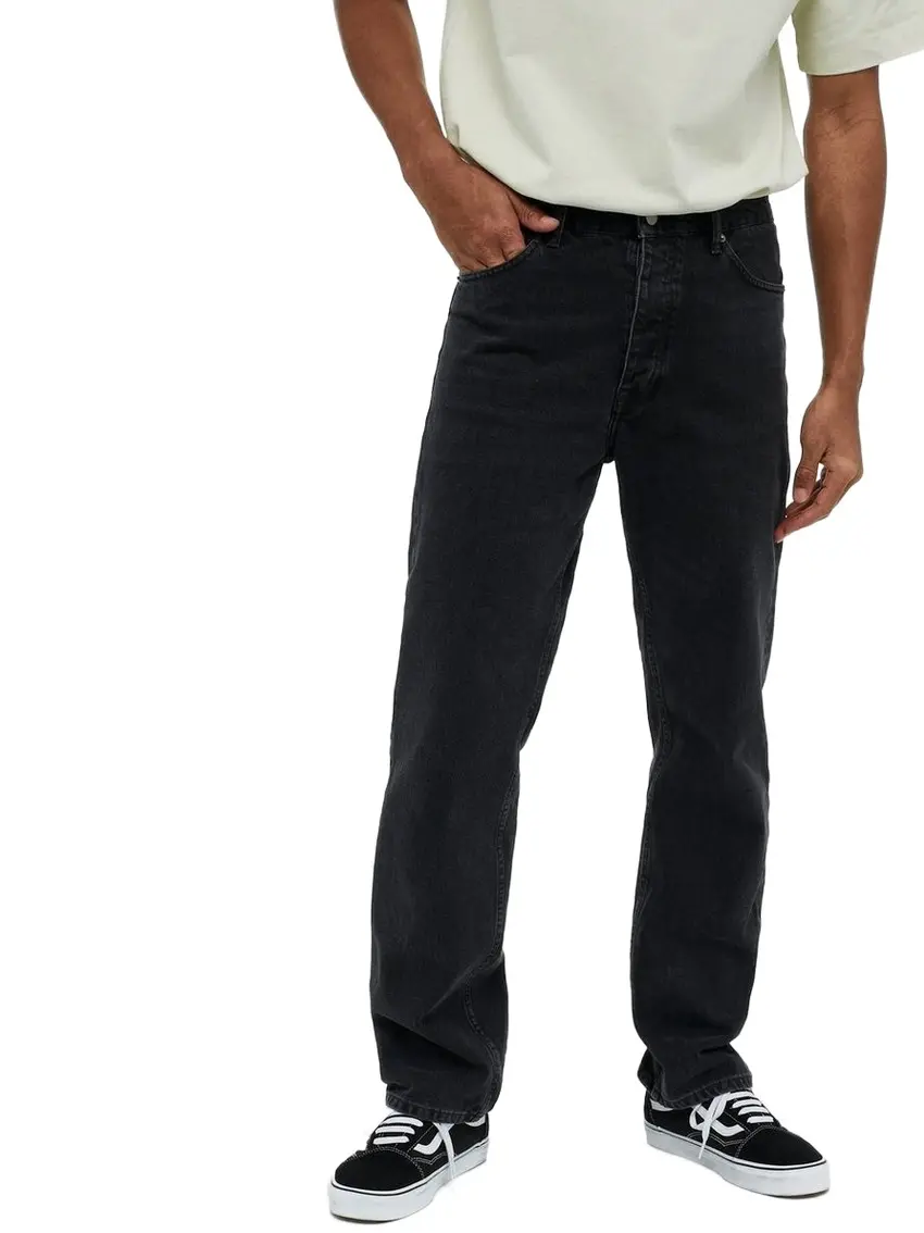 CZARNE PROSTE SPODNIE JEANS