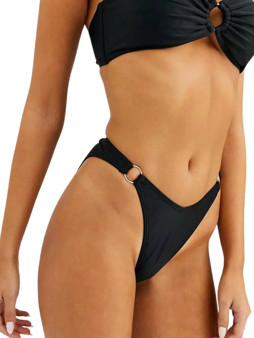 CZARNY DÓŁ OD BIKINI