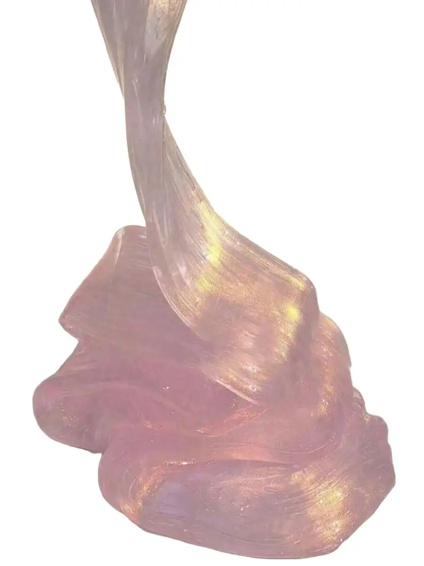 różowy slime w pudełku