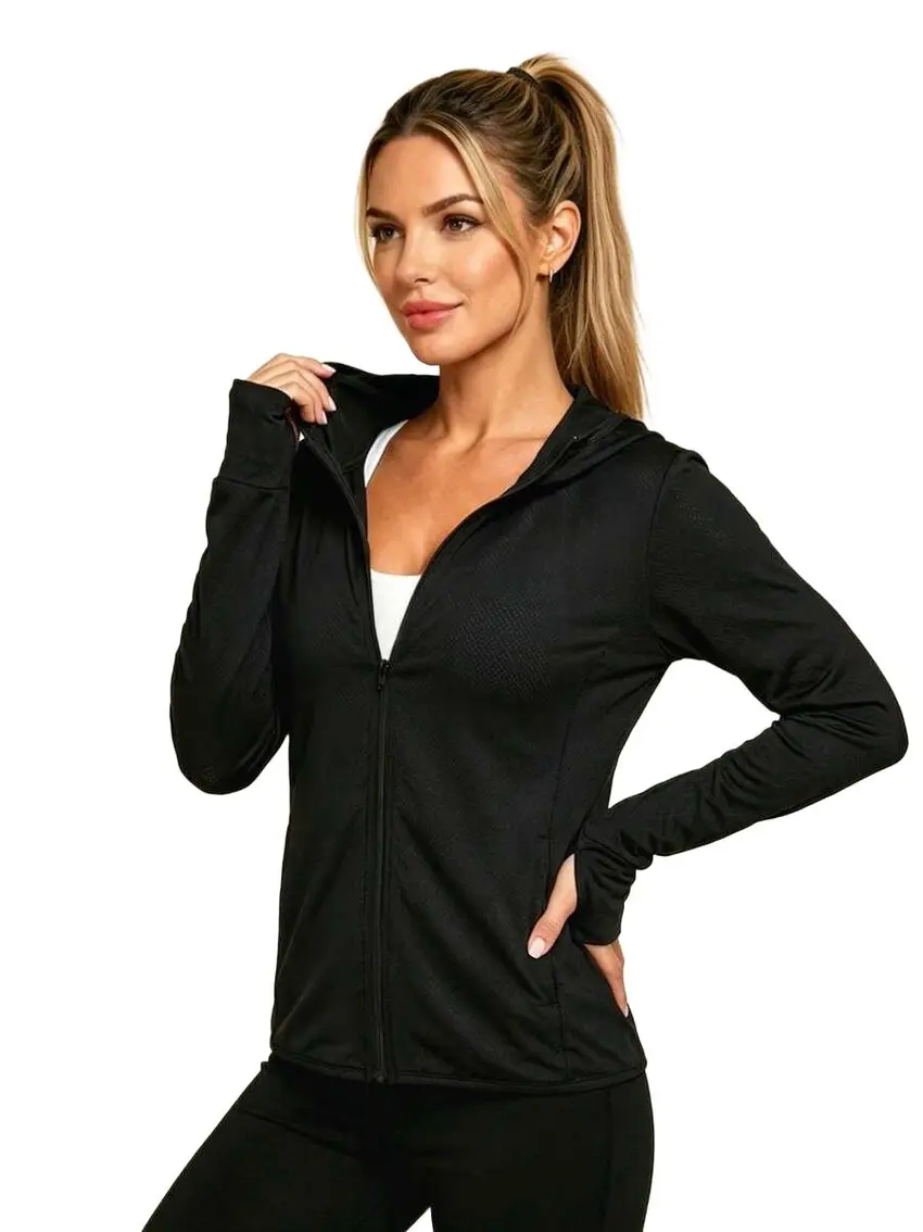 czarna bluza kaptur