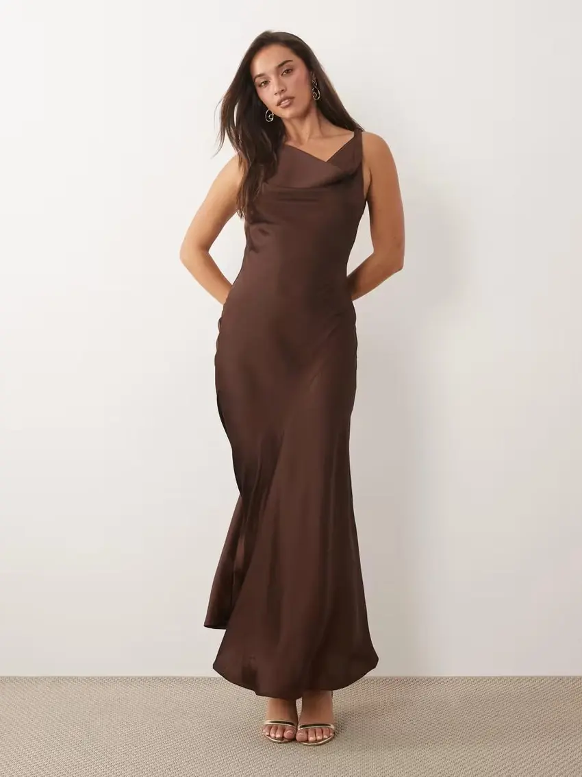 BRĄZOWA MIDI SUKIENKA V-NECK