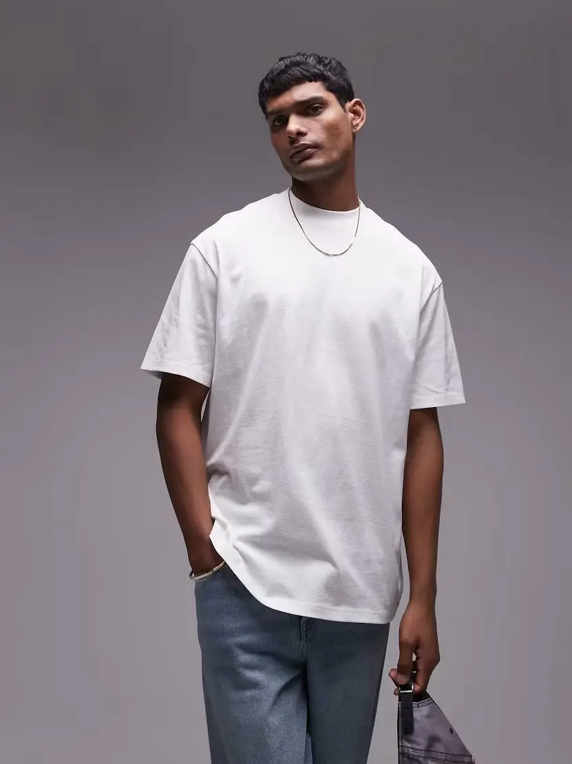 BIAŁY KLASYCZNY T-SHIRT OVERSIZE
