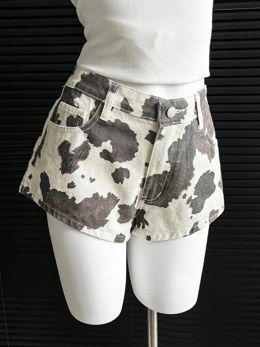 spodenki jeans animal print