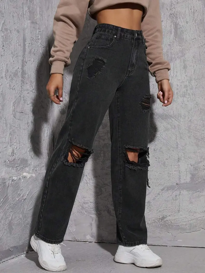 czarne spodnie jeans