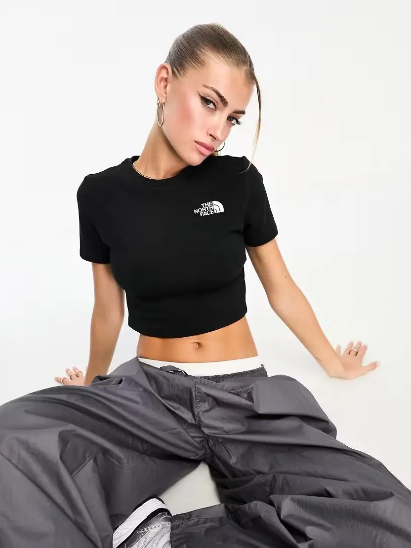 czarny top krótki rękaw