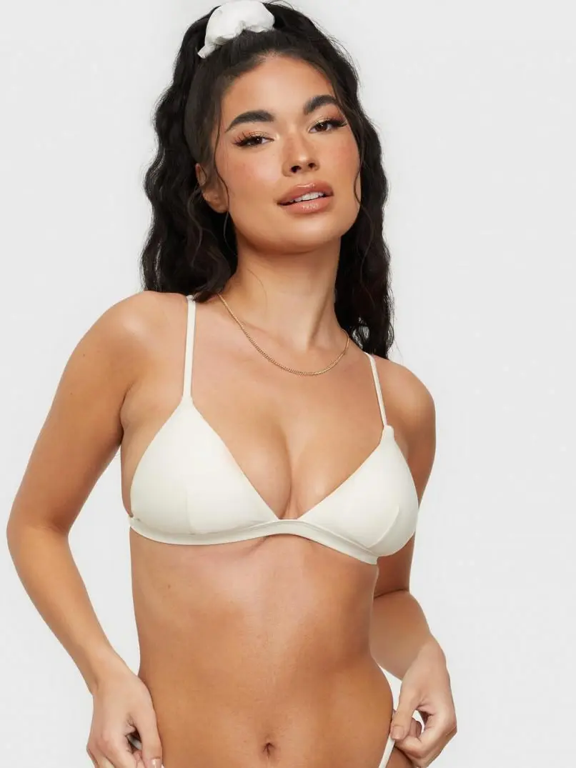 GÓRA OD BIKINI