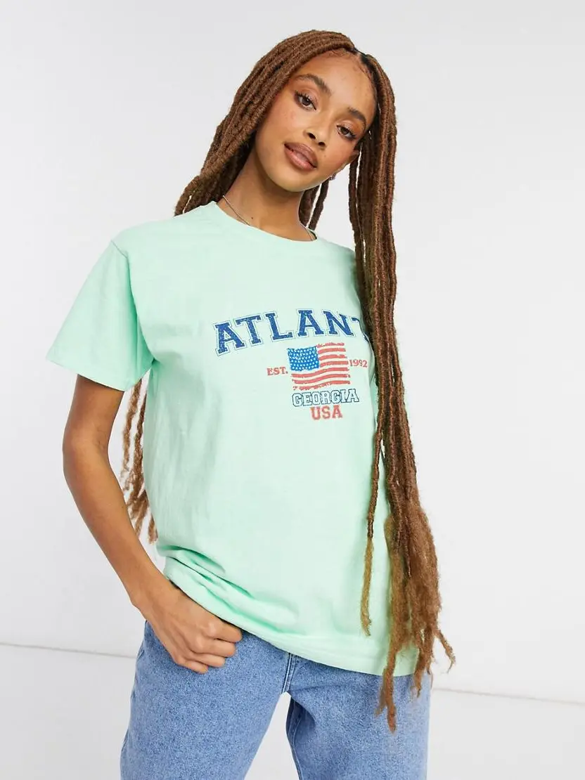 zielony t-shirt okrągły dekolt