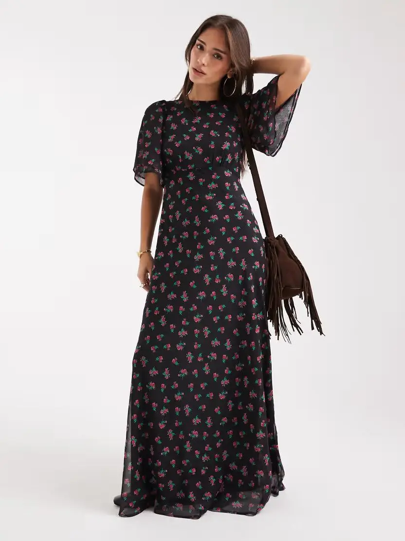 CZARNA MAXI SUKIENKA W KWIATY