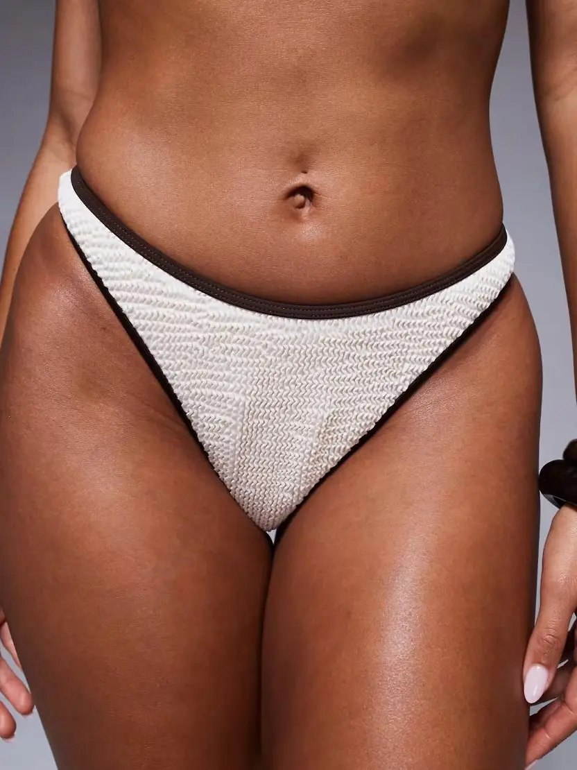 beżowy dół od bikini