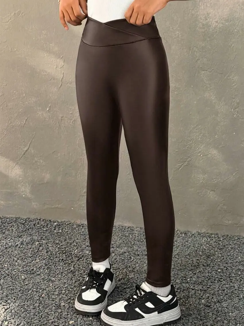 BRĄZOWE KLASYCZNE LEGGINSY