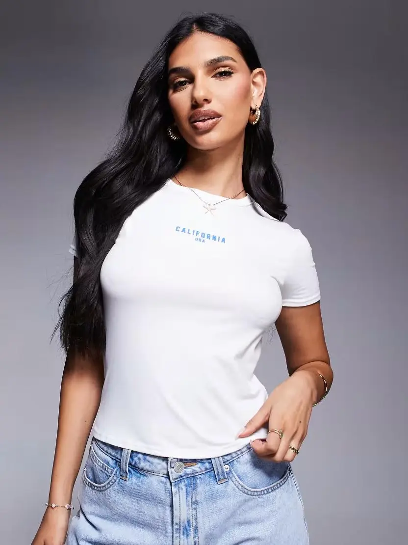 BIAŁY TOP BASIC
