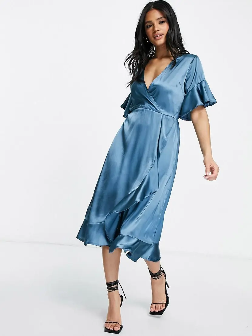 SUKIENKA V-NECK FALBANA