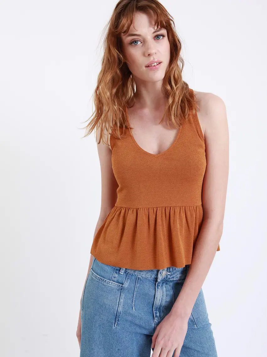 TOP FALBANA DEKOLT