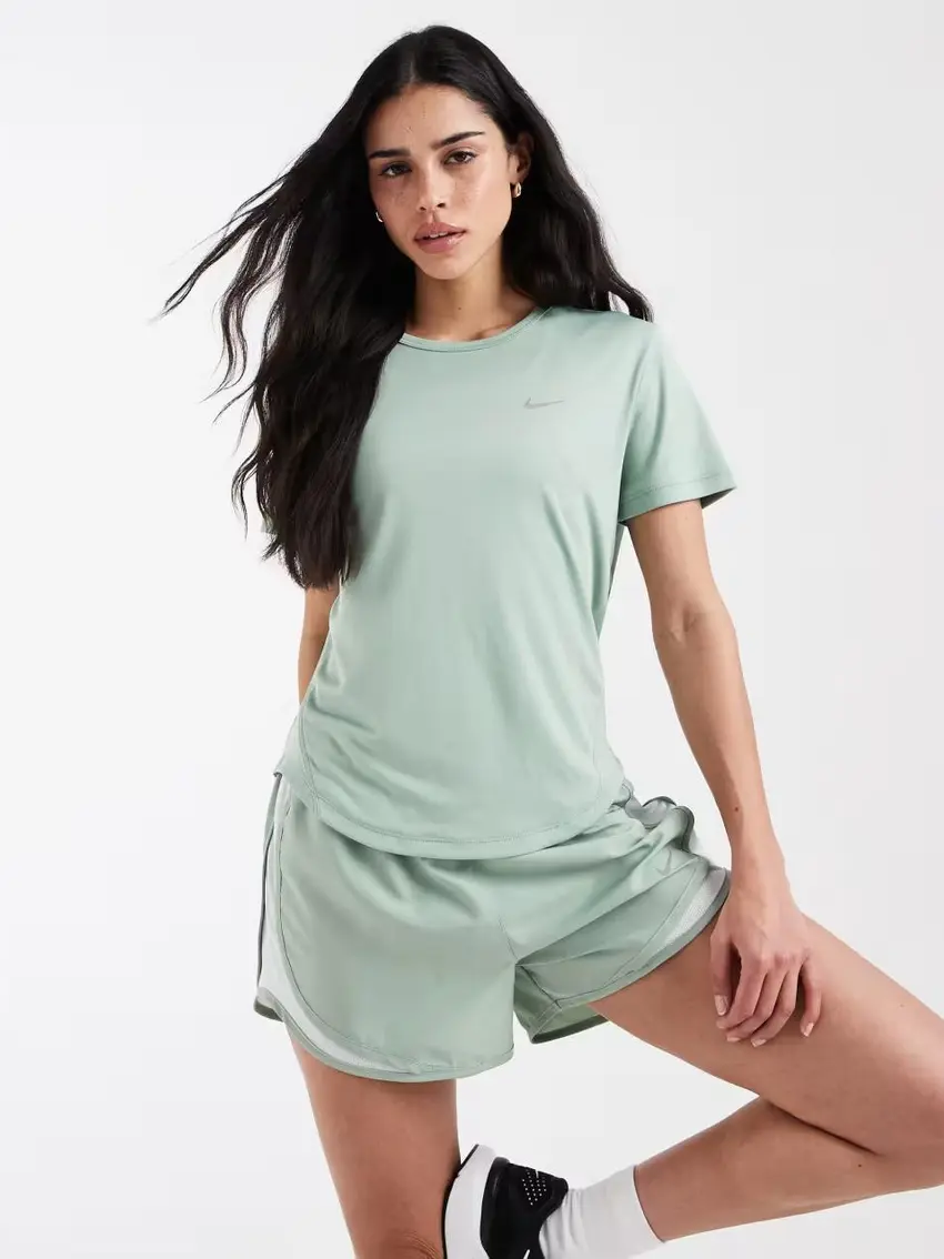 zielony t-shirt 1987297792761
