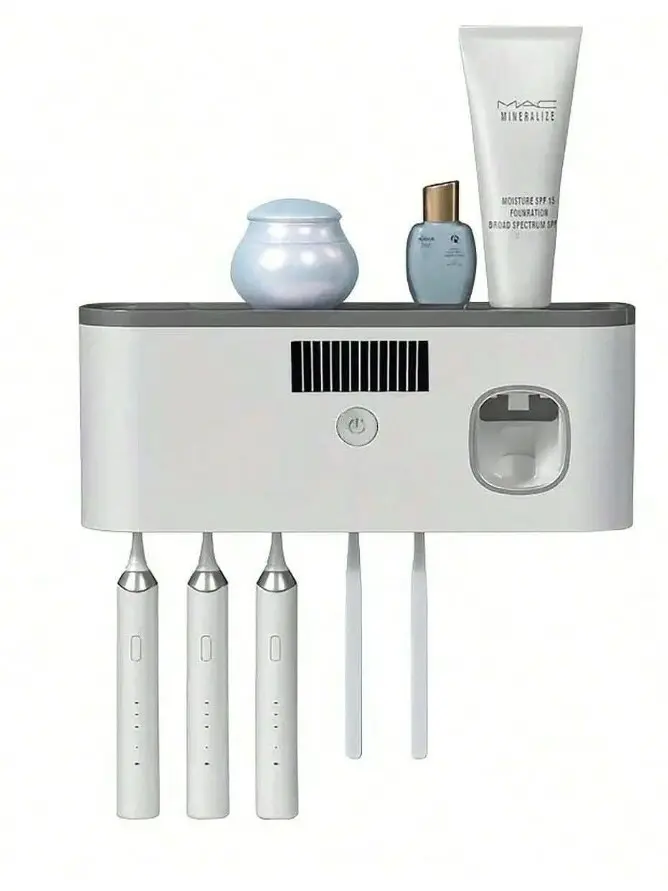 biała łazienkowa półka
