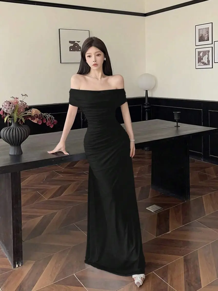 czarna maxi sukienka