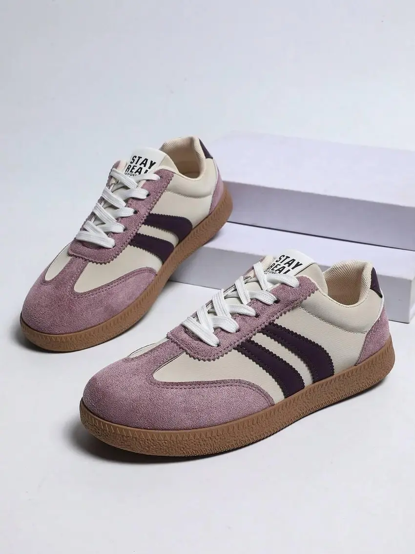 fioletowe buty sportowe