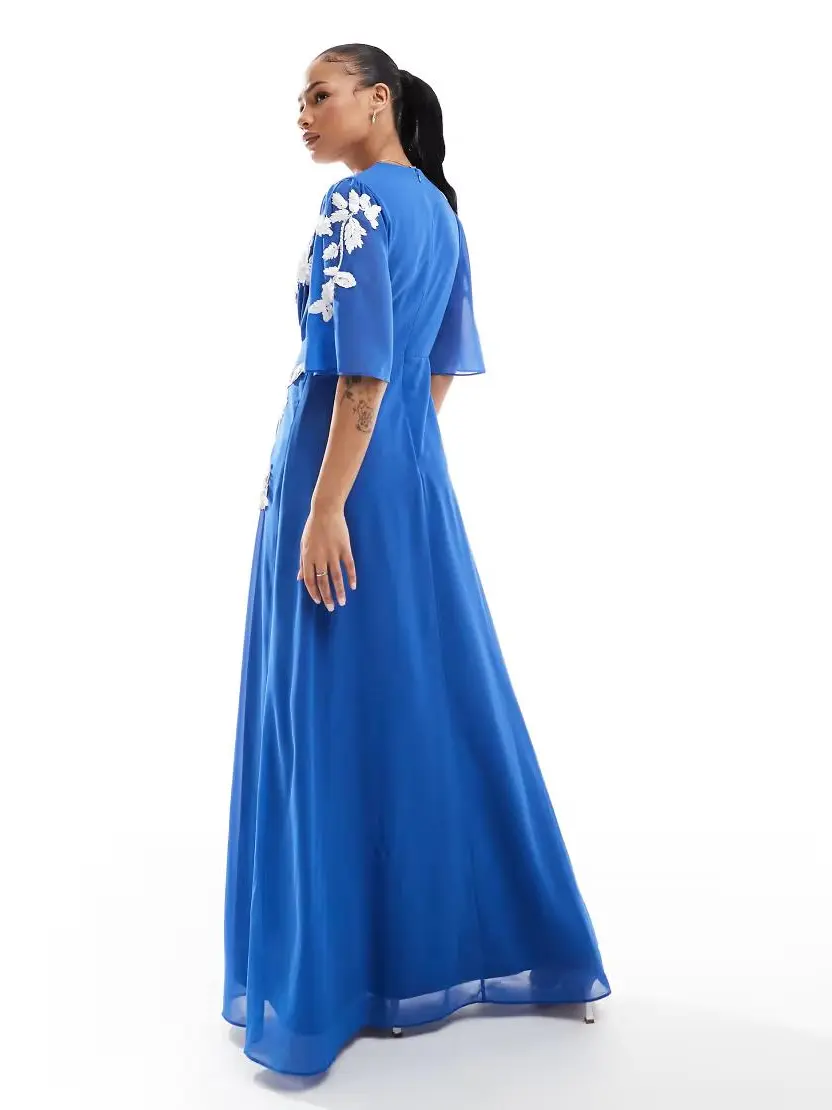 niebieska maxi sukienka v-neck zdobienie