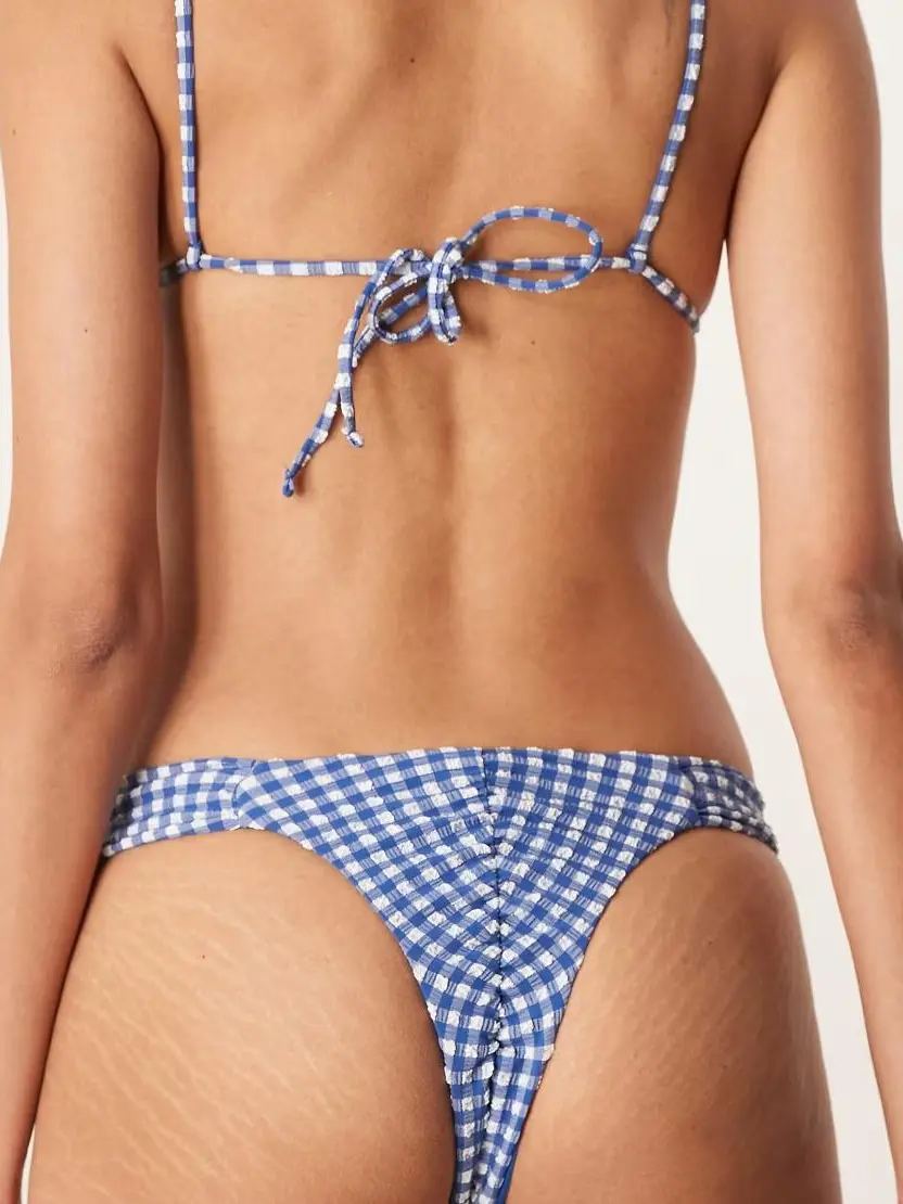 DÓŁ OD BIKINI