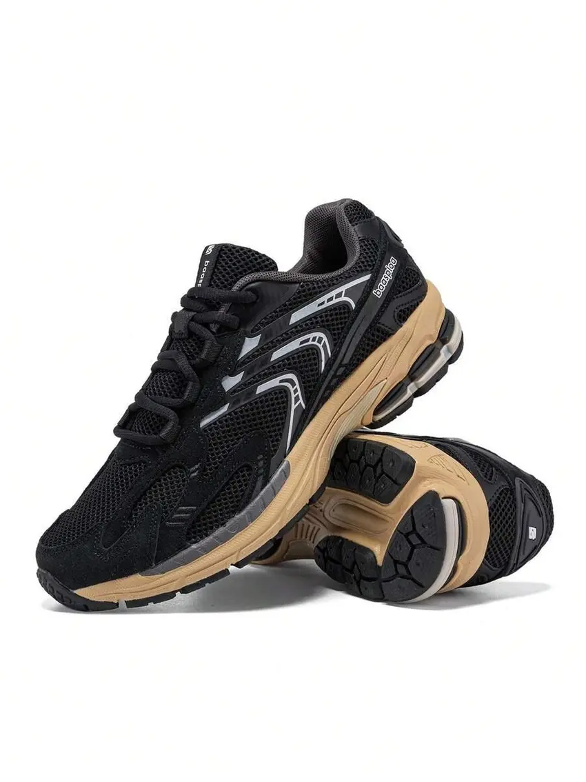 czarne buty sportowe