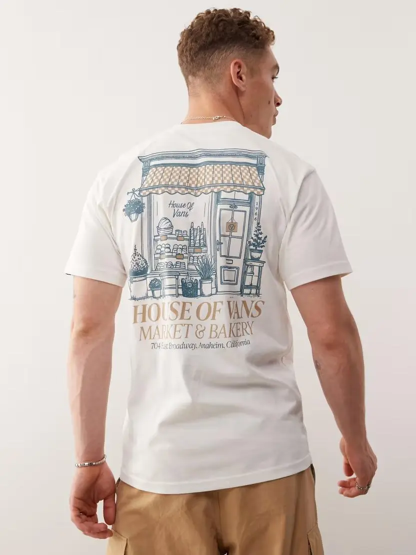 KLASYCZNY BIAŁY T-SHIRT OKRĄGŁY DEKOLT PRINT