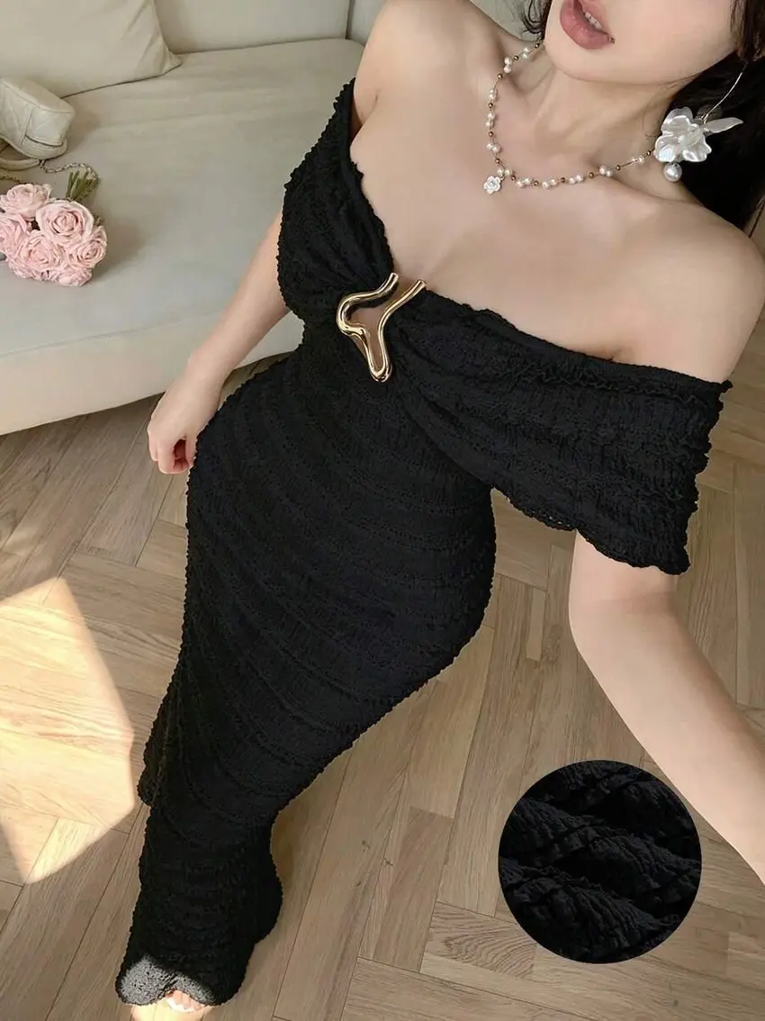 CZARNA MAXI SUKIENKA