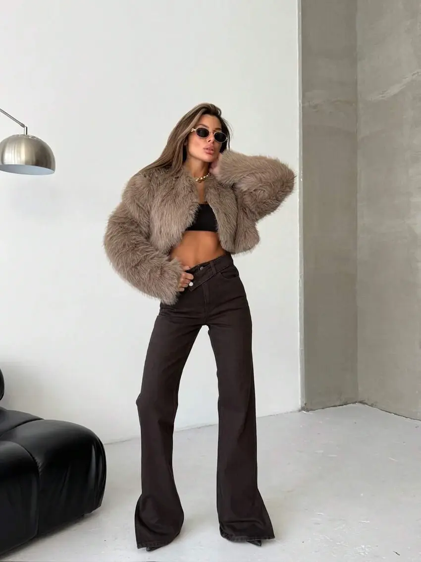 BRĄZOWE SPODNIE JEANS