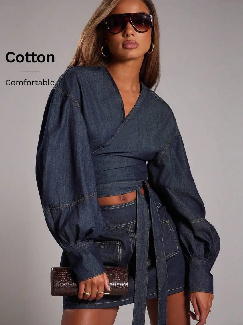 granatowy top jeans
