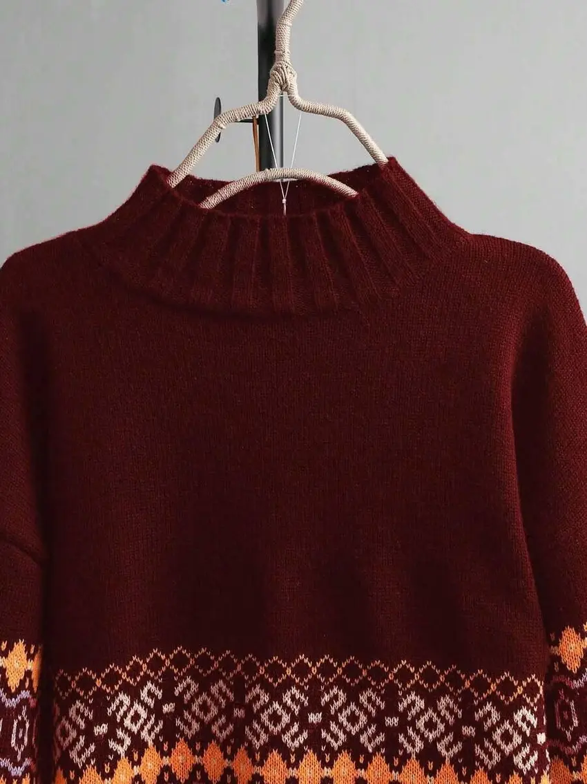 bordowy sweter print