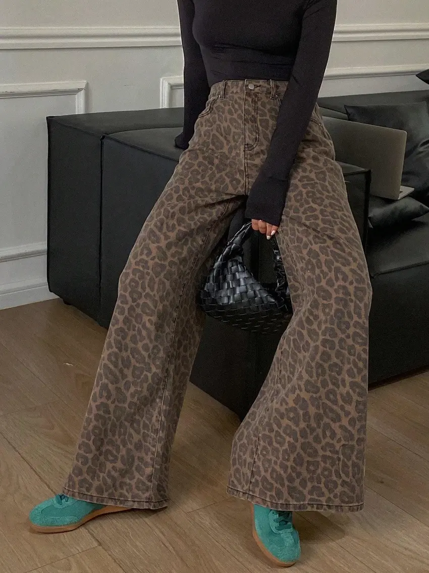 SPODNIE JEANS ANIMAL PRINT