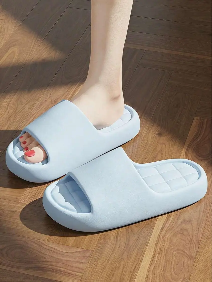 niebieskie klapki casual