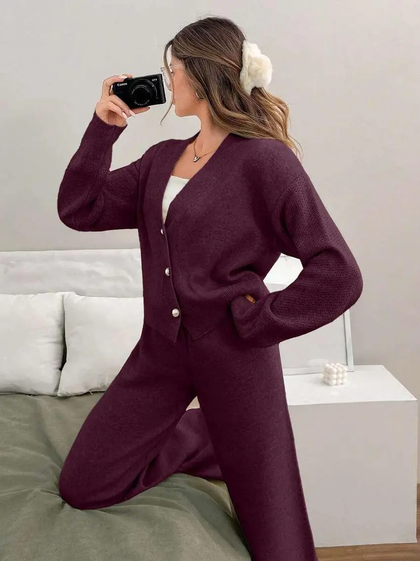 dzianinowy komplet sweter spodnie