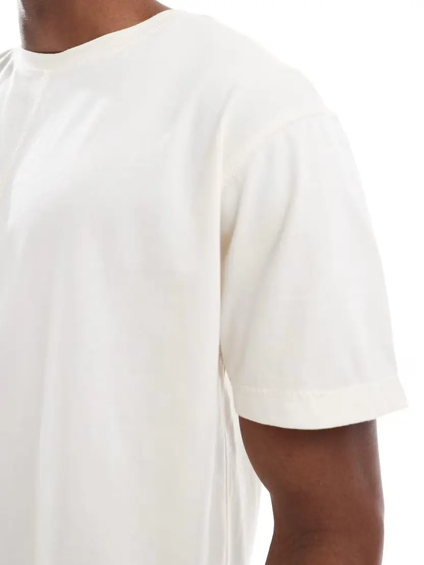 KREMOWY T-SHIRT BASIC
