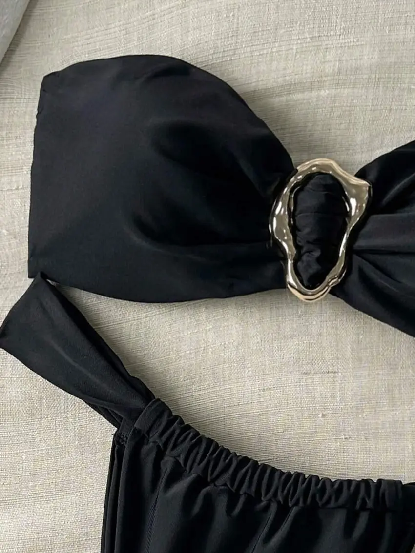 CZARNA GÓRA OD BIKINI ZDOBIENIE