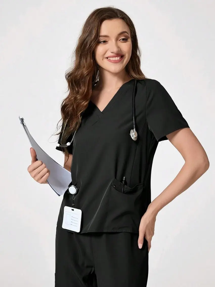 czarna bluzka v-neck