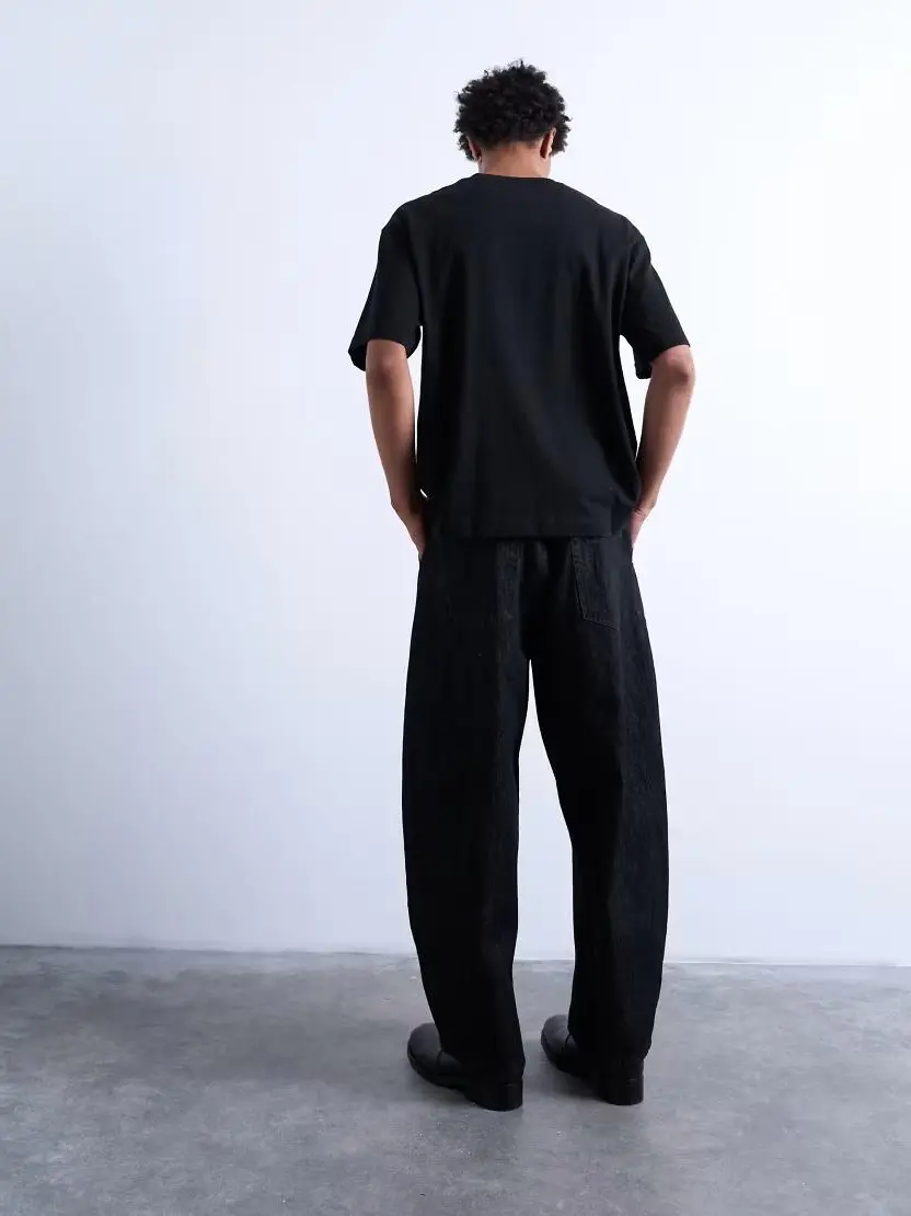 CZARNY T-SHIRT BASIC