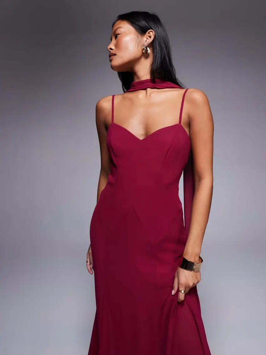 bordowa maxi sukienka na ramiączkach v-neck
