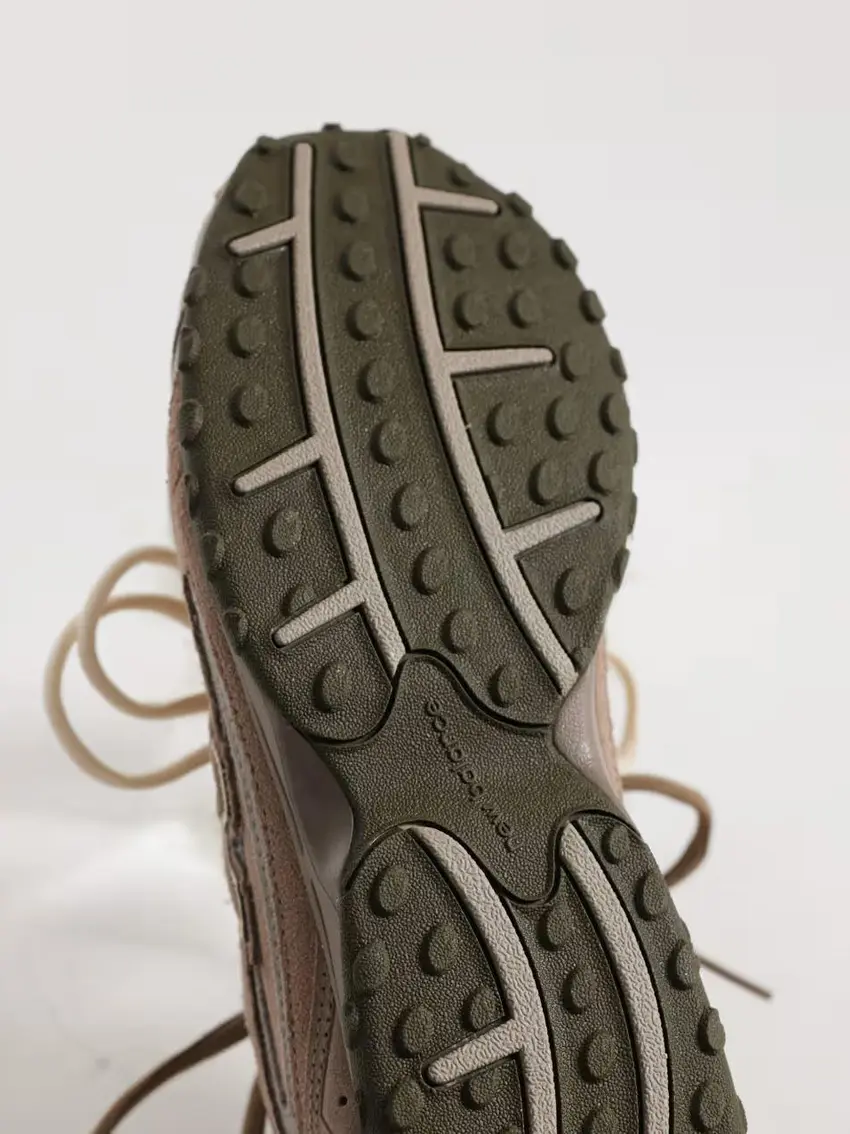 buty sportowe 204l