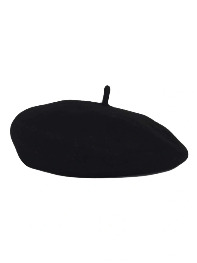 czarny beret casual