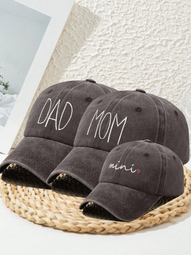 CZAPKA Z DASZKIEM 3-PACK